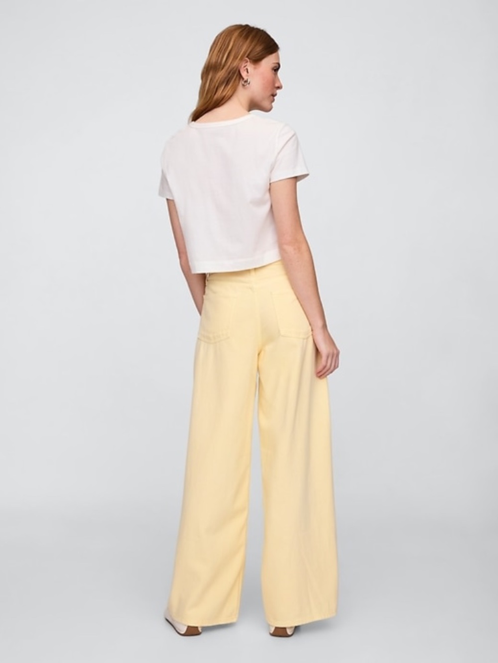 Gap Baggy Mid Rise Size 27/4R Ultra Soft Denim in Butter Yellow